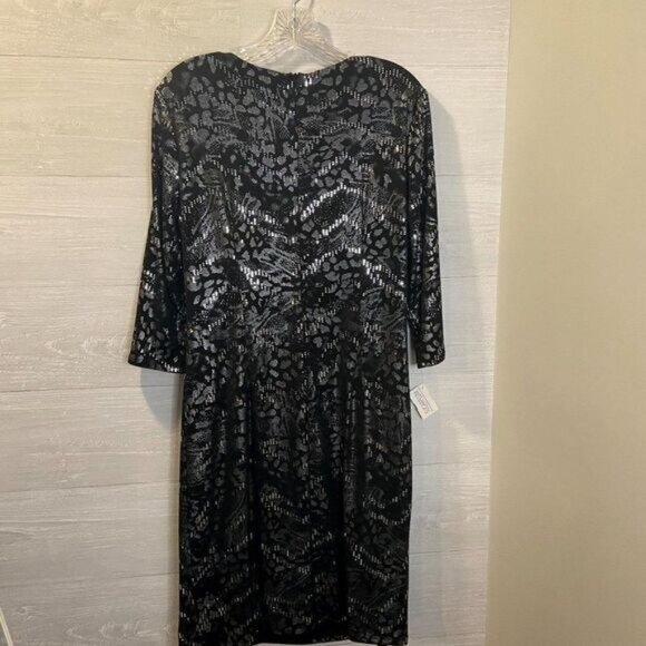 Sugarplum Women's V-neck Metallic‎ Faux Wrap Dress NWT - Picture 4 of 8